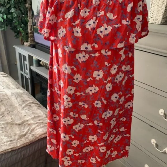 Emery Rose - Picture 6 of 6